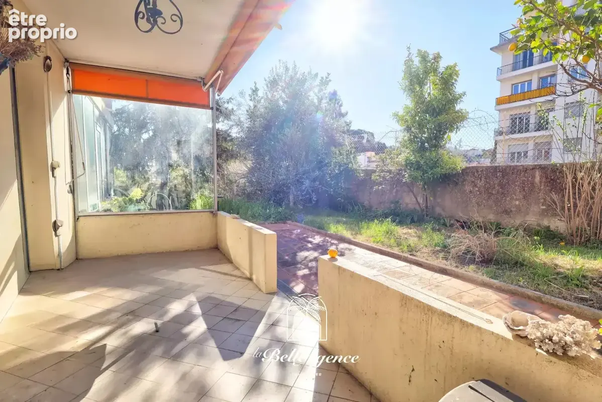 Nice Vismara - 4/5P 111m2 - Jardin - A Rénover "Yvonne" - photo 2