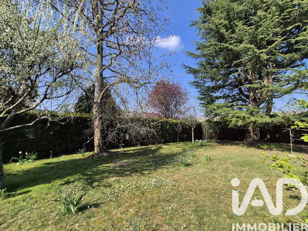 Photo 2 - Maison à SAINT-GERMAIN-LES-CORBEIL