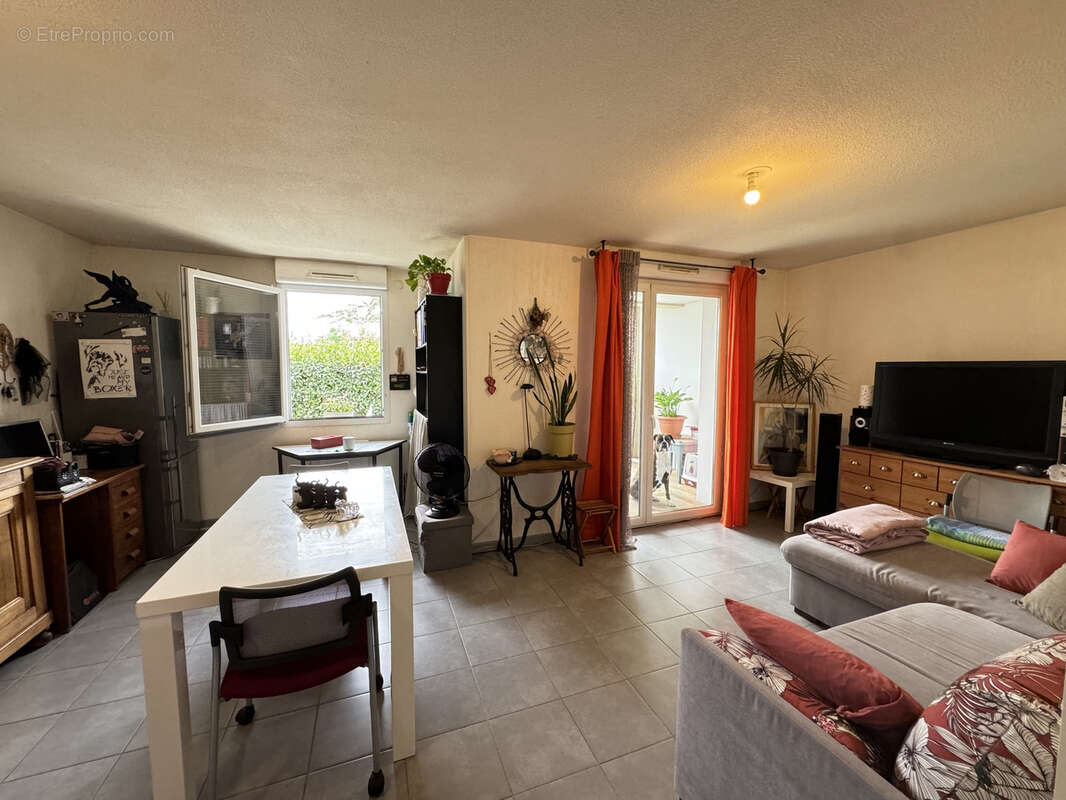 APPARTEMENT T1 DE 34 M2 avec terrasse et jardin - photo 4