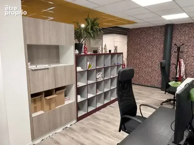 Commerce 205 m² à vendre à Plescop (56890) - photo 9