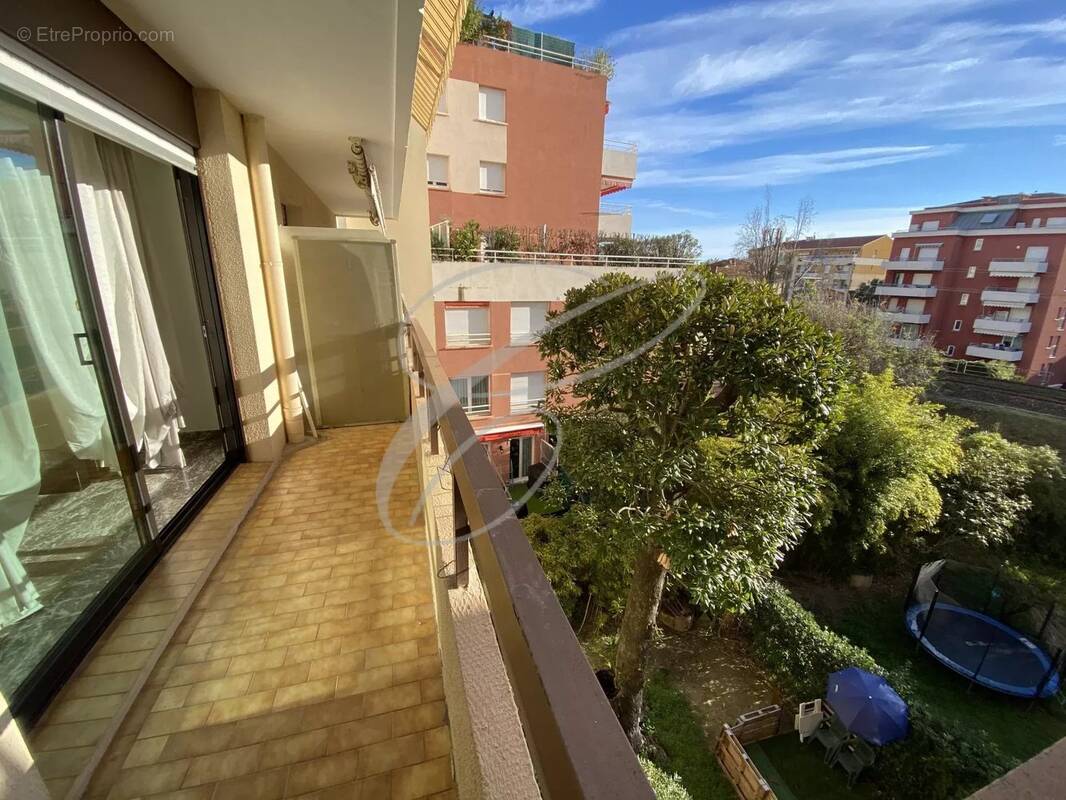 Appartement à MENTON
