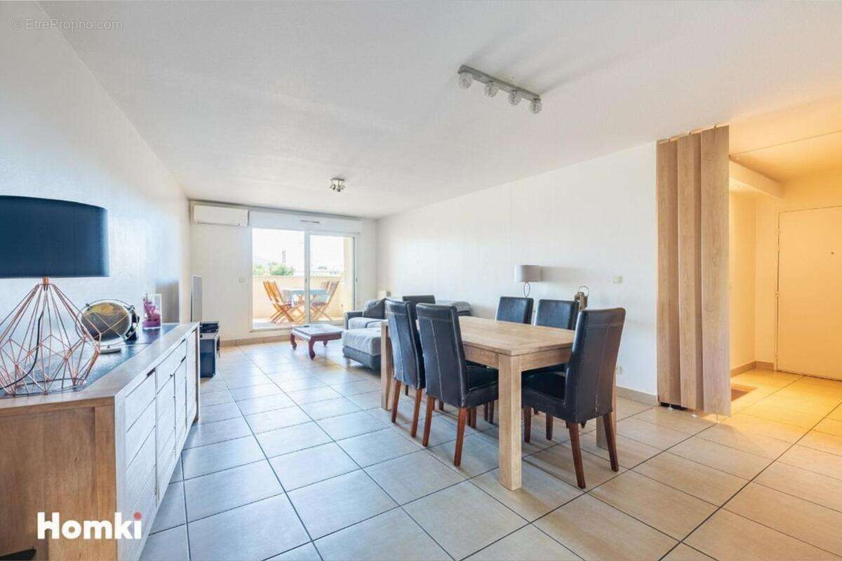 Appartement à MARSEILLE-10E