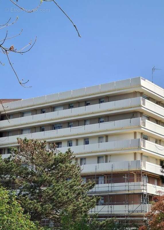 Appartement à LES MUREAUX
