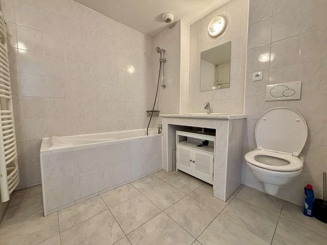 Appartement 88 m² à Bourg-De-Peage  - photo 7