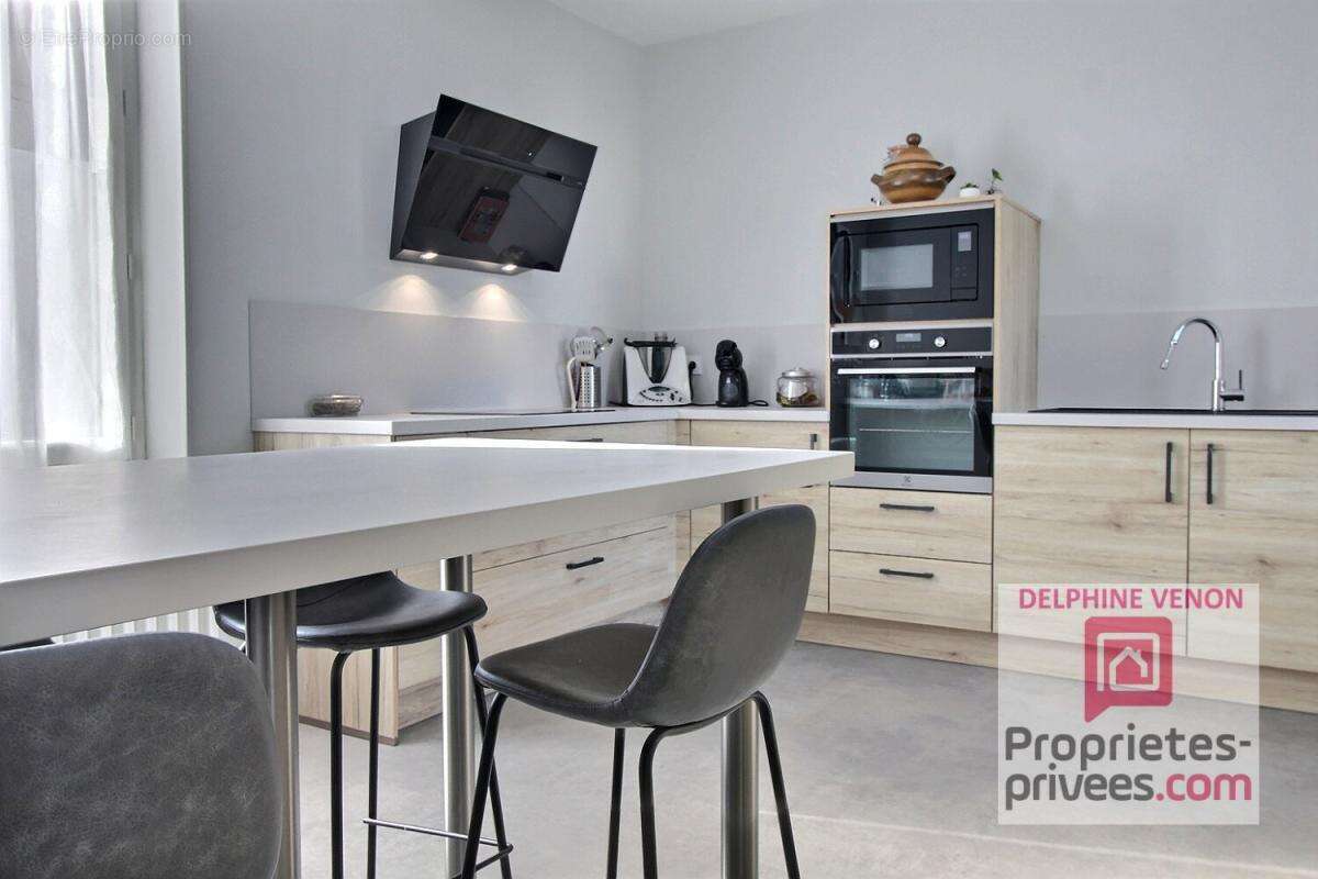 Exclusivité - Maison de ville avec vie en plain pied à 2 pas des commerces à Châteauneuf Sur Loire - photo 5