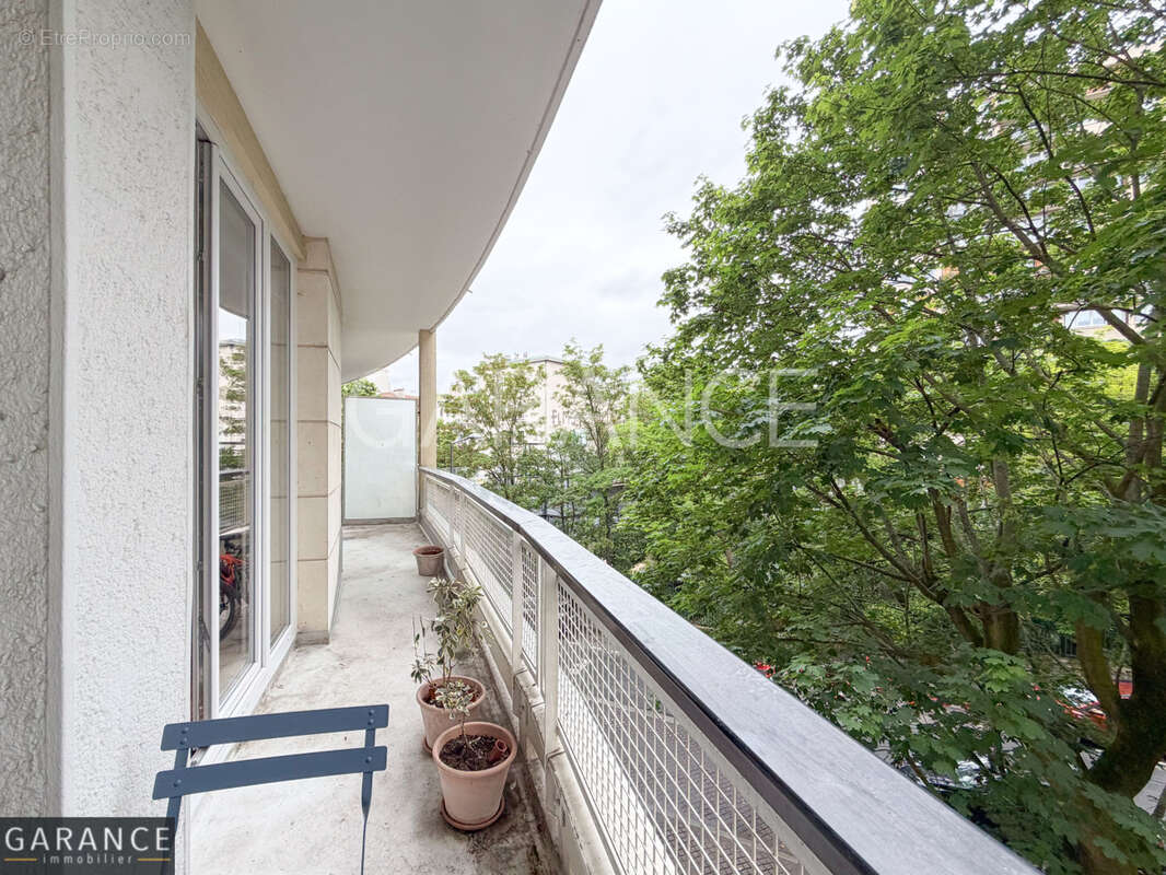 Appartement à PARIS-12E