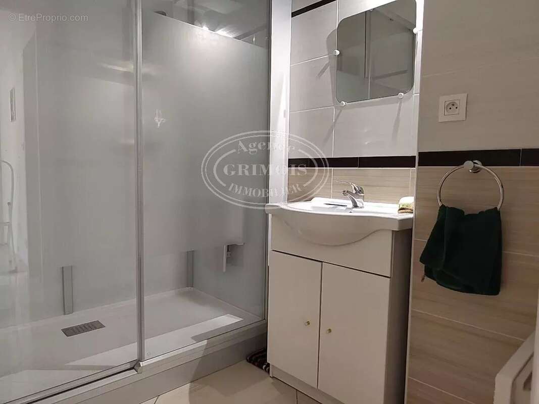 Appartement à LEZIGNAN-CORBIERES