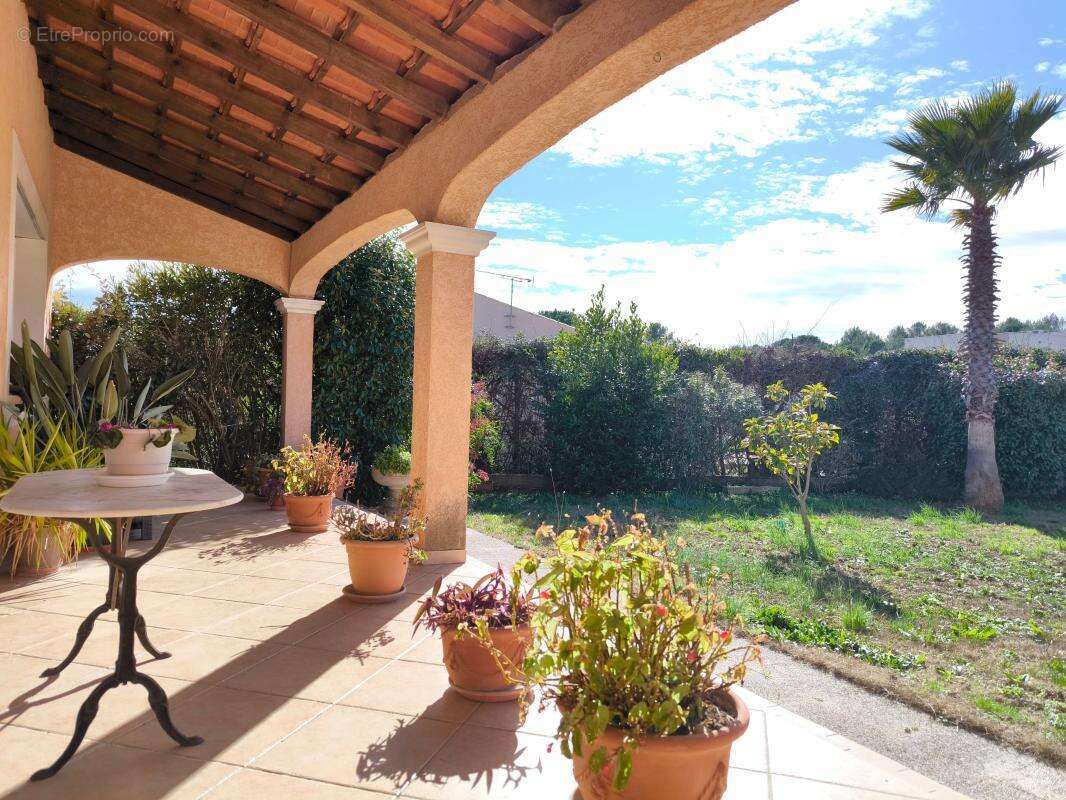 Maison à VILLETELLE