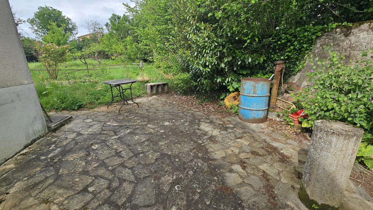 Maison à LE DORAT