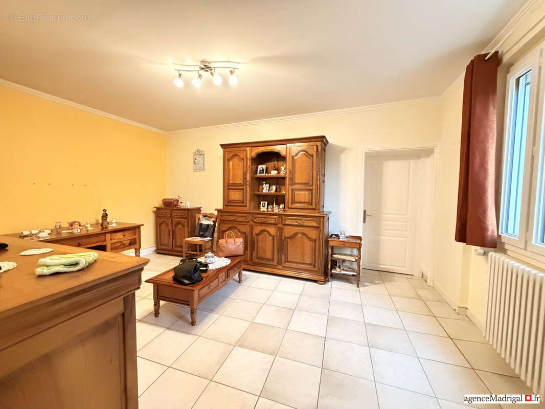 Maison 103 m² à Le Grand-Lemps  - photo 5