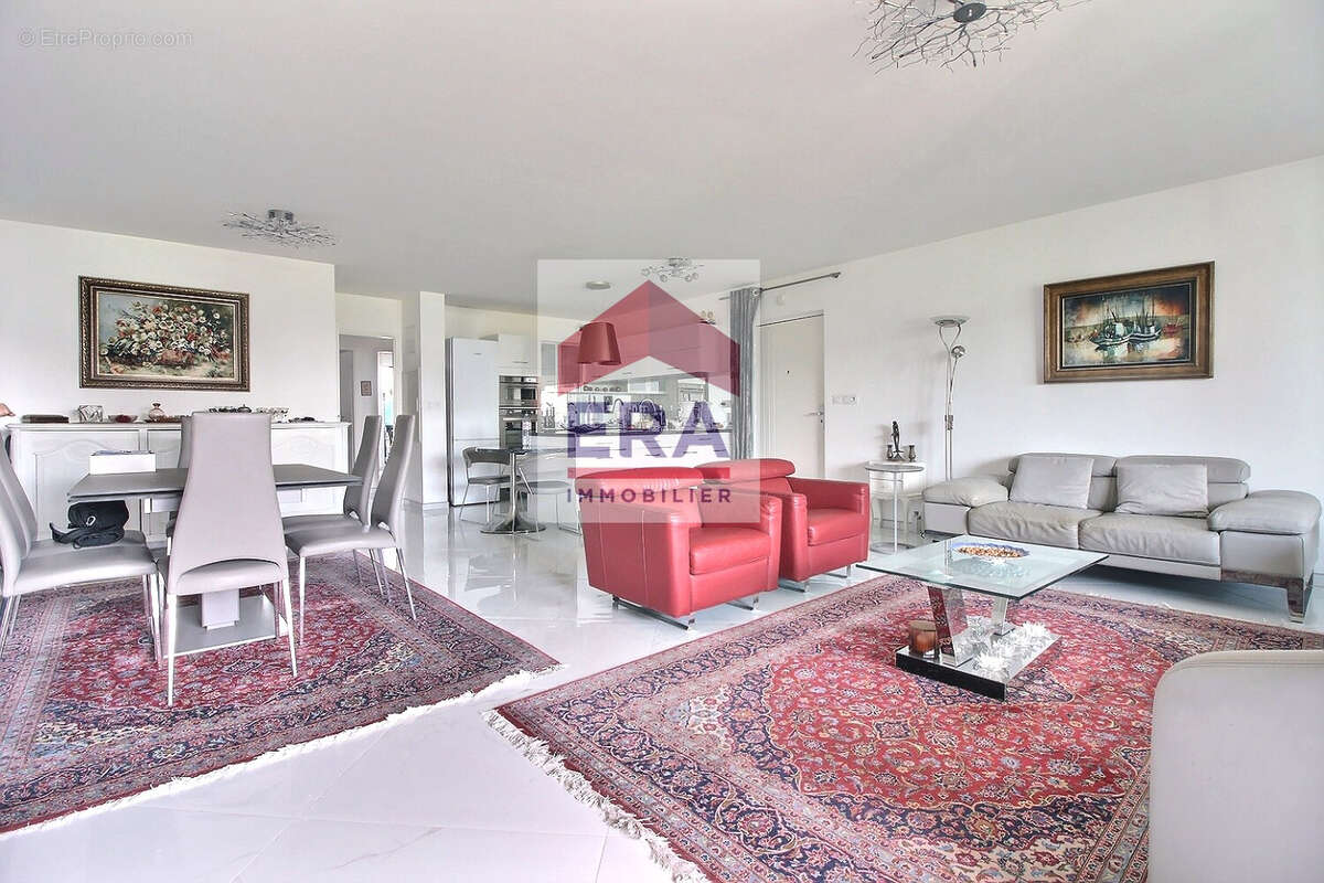 Appartement à SAINT-OUEN