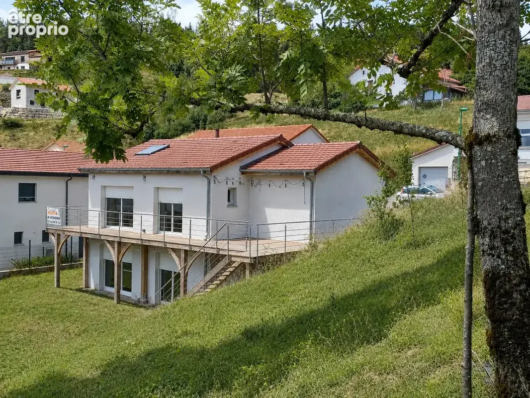Maison à LES MOLUNES