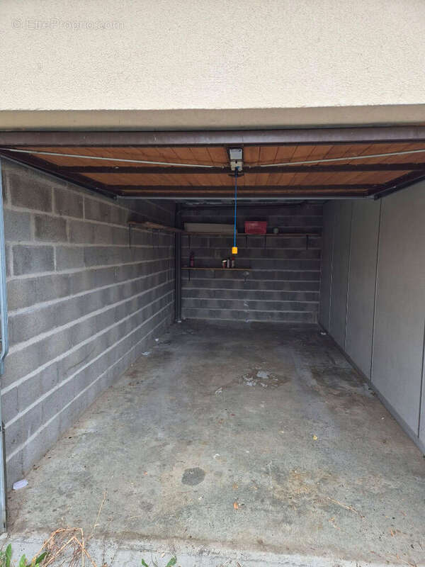 Appartement à EPERNON