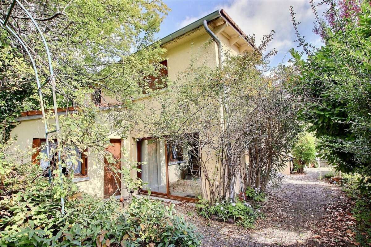 Maison à CLERMONT-FERRAND