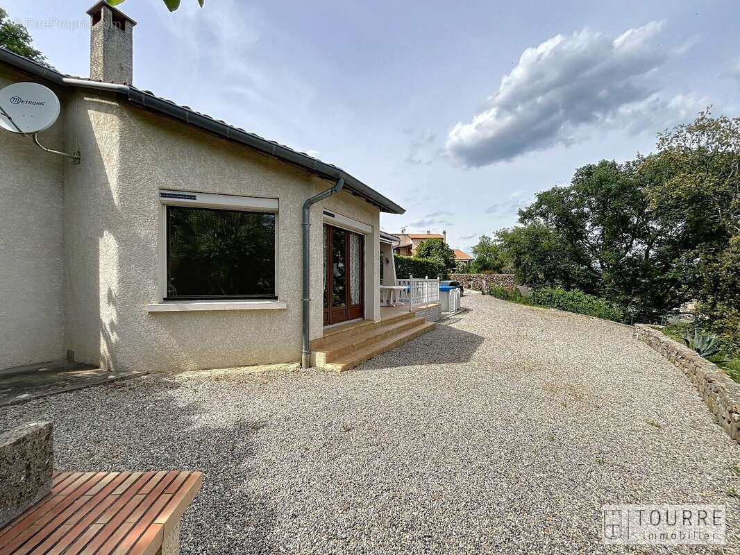 Maison à VALLON-PONT-D&#039;ARC