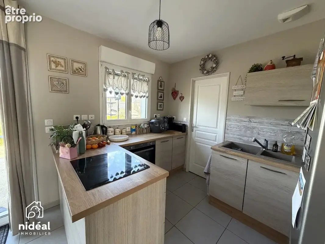 Maison 83 m² à Leval  - photo 7
