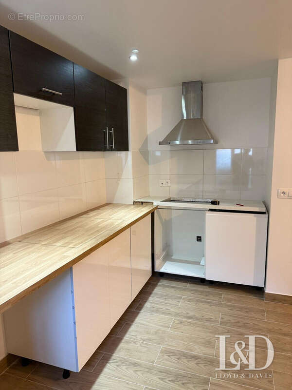 Appartement à SAINT-REMY-LES-CHEVREUSE