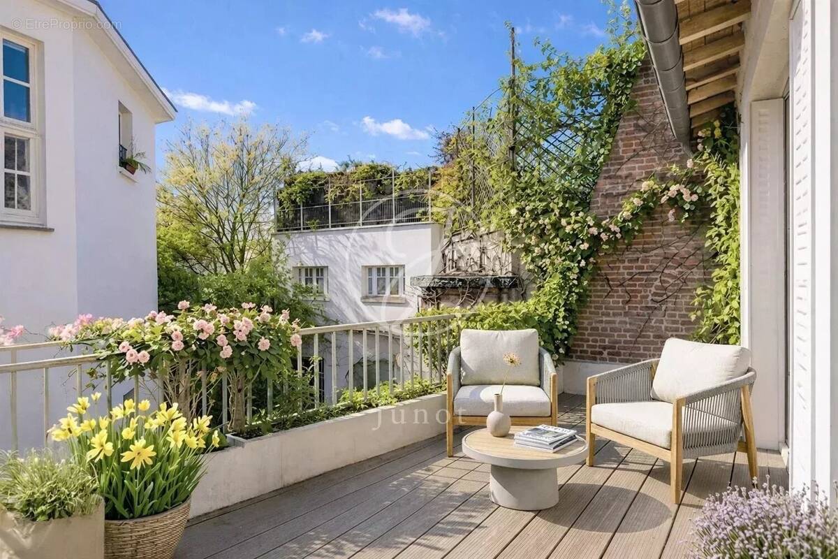 Appartement à PARIS-18E