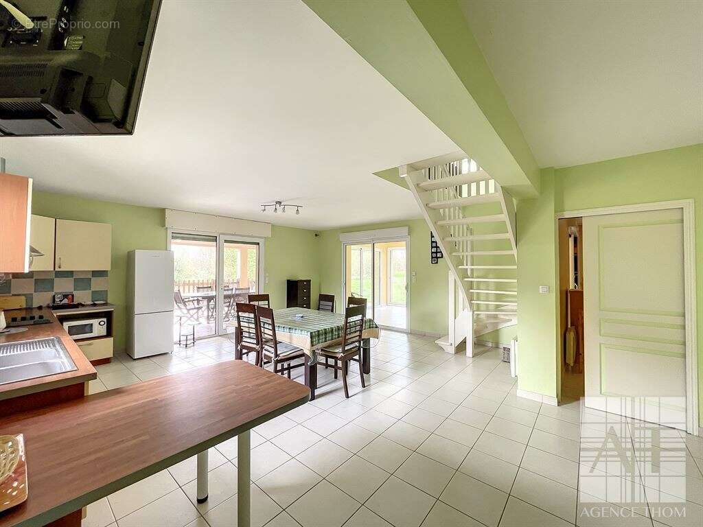 Maison à SAINT-MARS-SUR-LA-FUTAIE