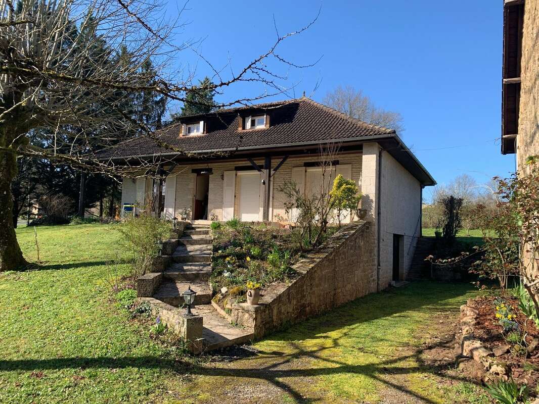 Maison 125 m² à Larche  - photo 495