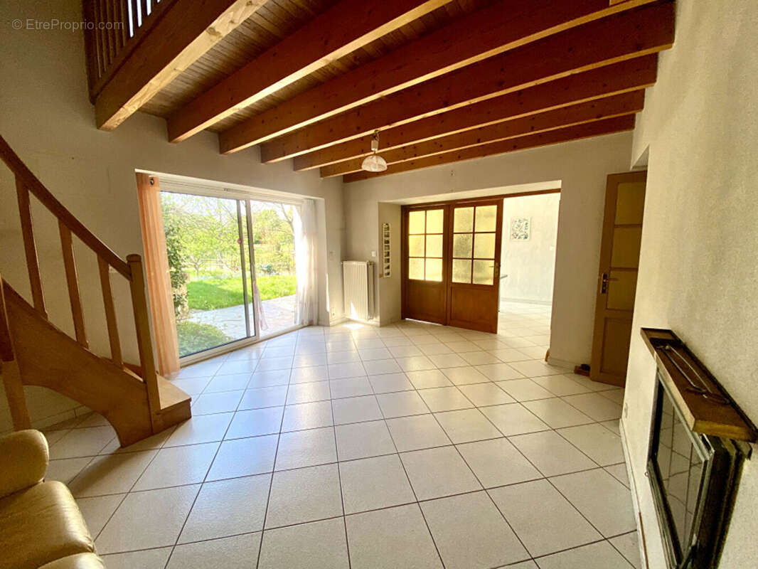 Maison à LES CLOUZEAUX