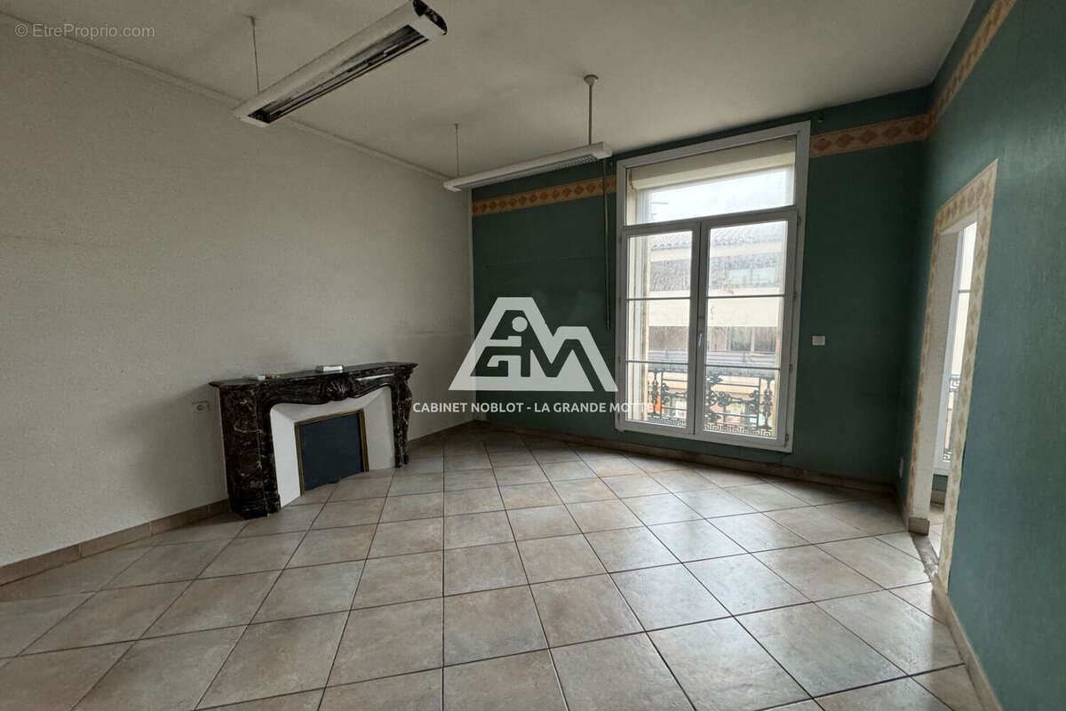 Appartement à LUNEL