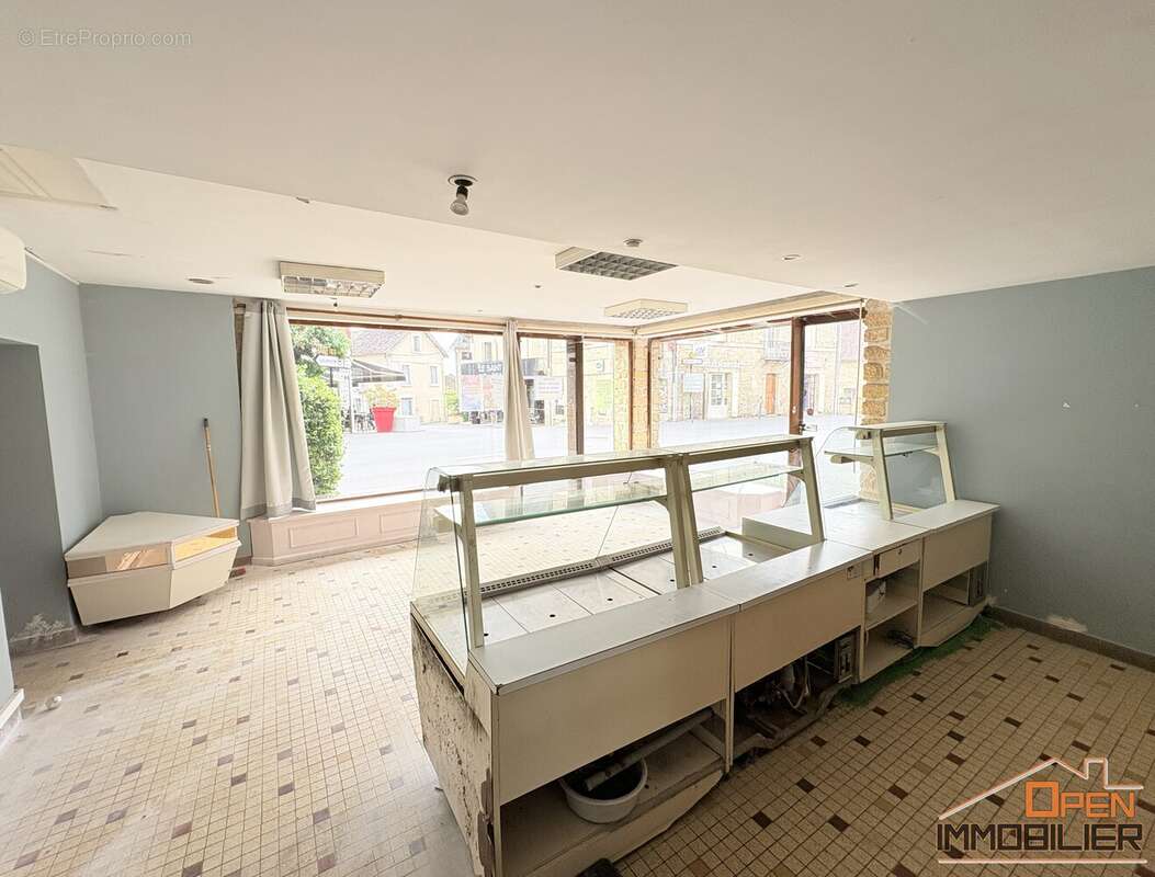 Appartement 230 m² à Saint-Julien-De-Lampon  - photo 15