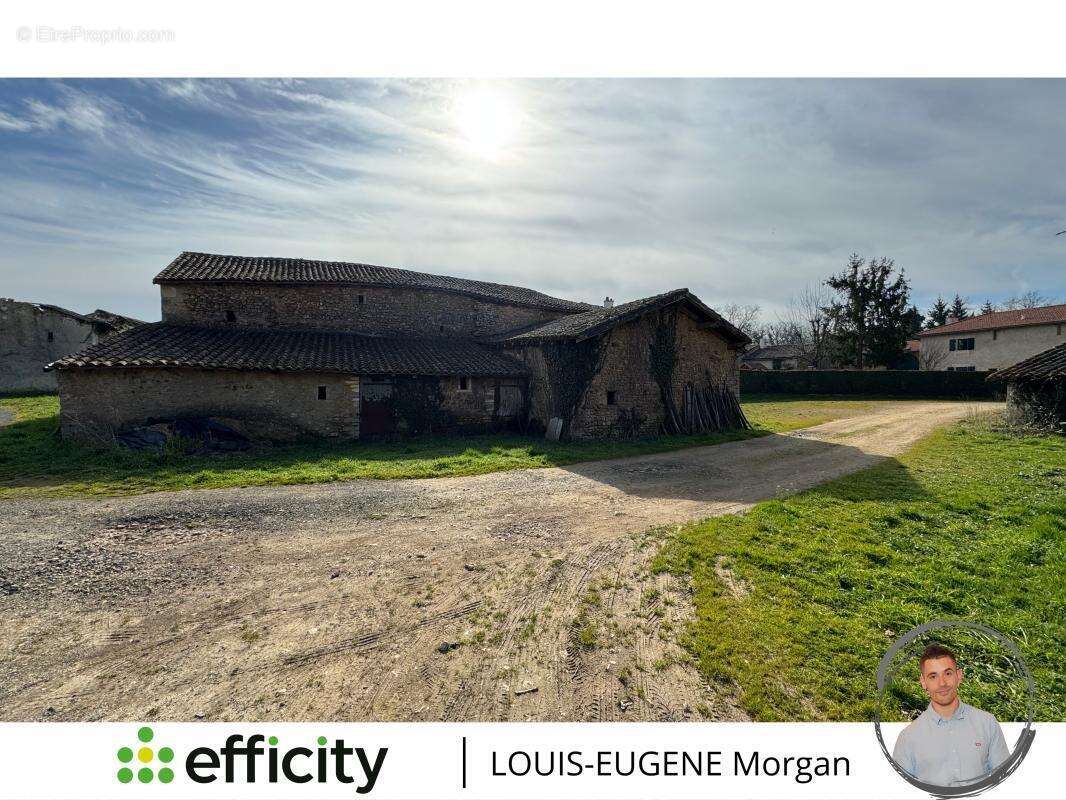 Maison à CELLE-LEVESCAULT