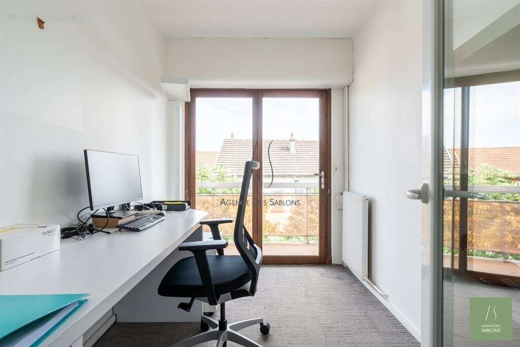 Appartement 47 m² à Croissy-Sur-Seine  - photo 4