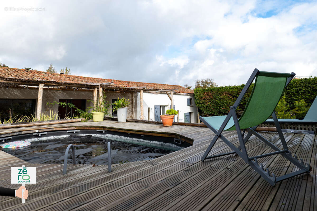 Maison à CHAILLE-LES-MARAIS