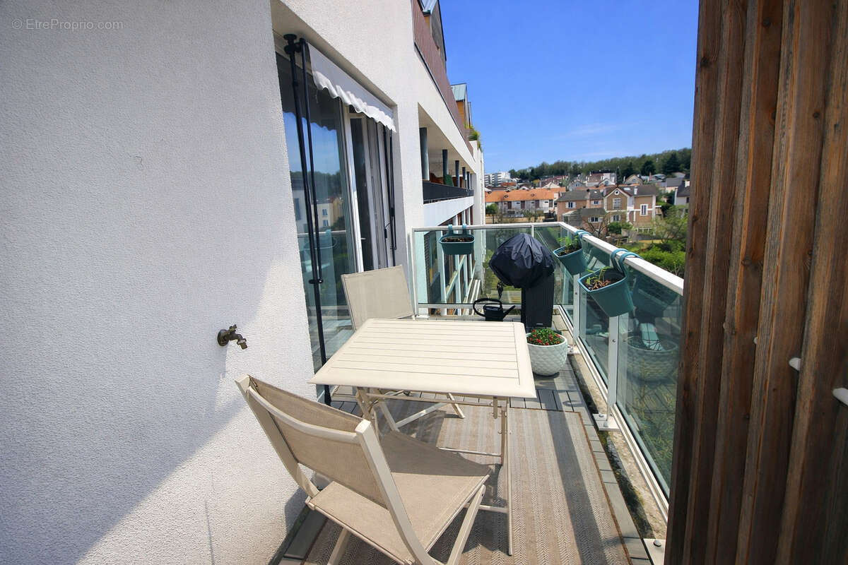 Appartement à LIMEIL-BREVANNES