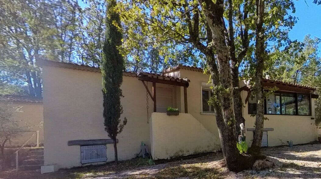 Maison à ROUGIERS