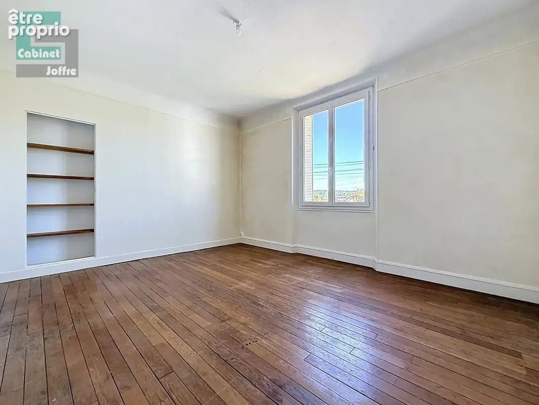 Maison familiale de 133m2 - 4 chambres - Jardin et garage - photo 5