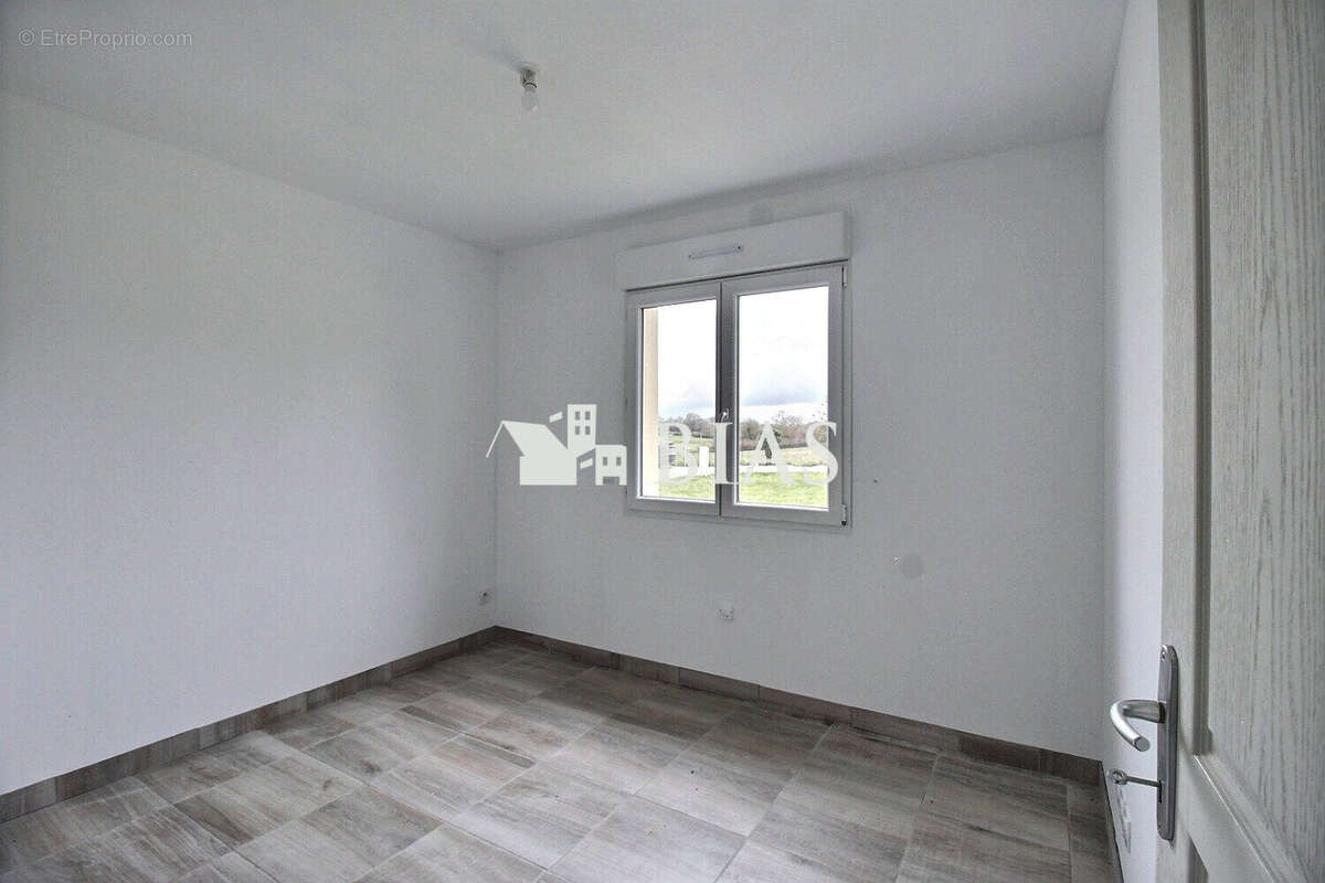 Maison à LE NOYER-EN-OUCHE