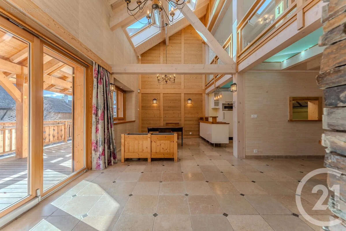 Maison à CHAMPANGES