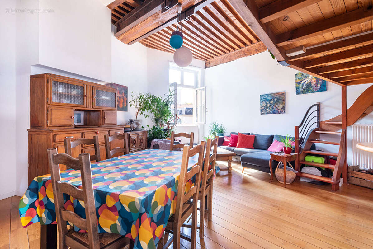 Appartement à LYON-4E