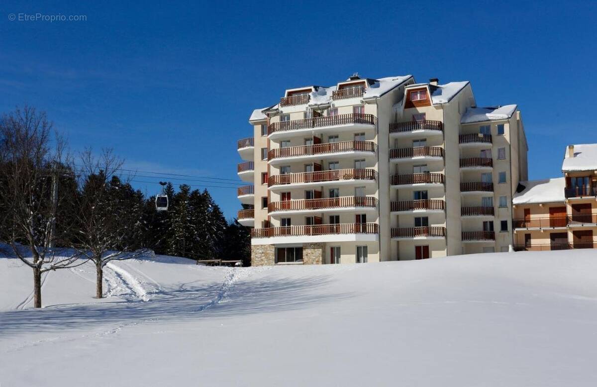Appartement à AX-LES-THERMES