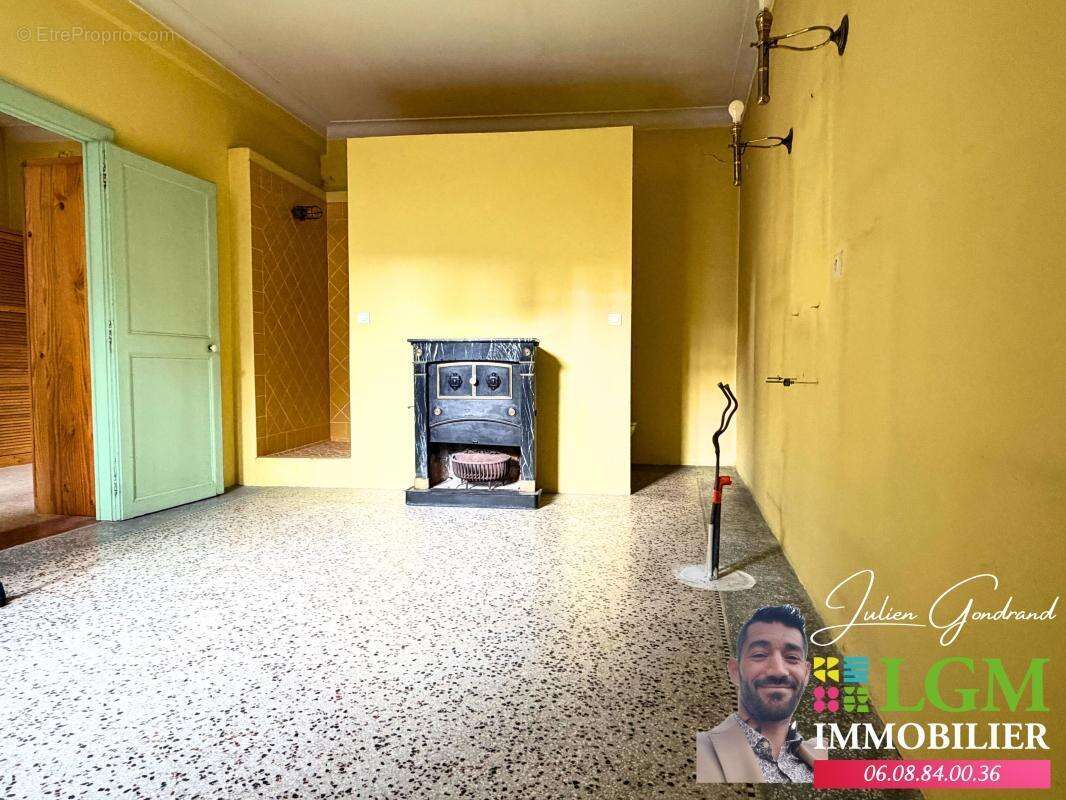 Appartement à AIGUES-MORTES