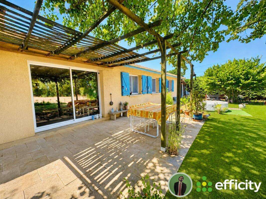 Maison 139 m² à Condeissiat  - photo 20
