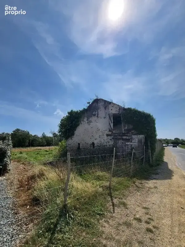 RARE bord de Mer, longère à rénover de plus de 287 m² hab. - photo 2
