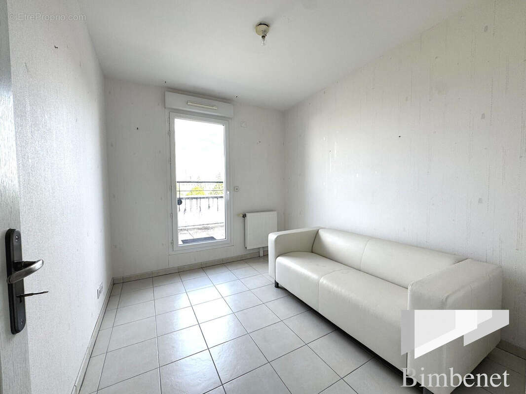 Appartement à SAINT-JEAN-DE-LA-RUELLE