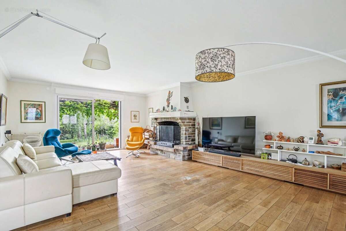 Maison à CROISSY-SUR-SEINE