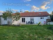 Maison à SAINT-SEBASTIEN-SUR-LOIRE