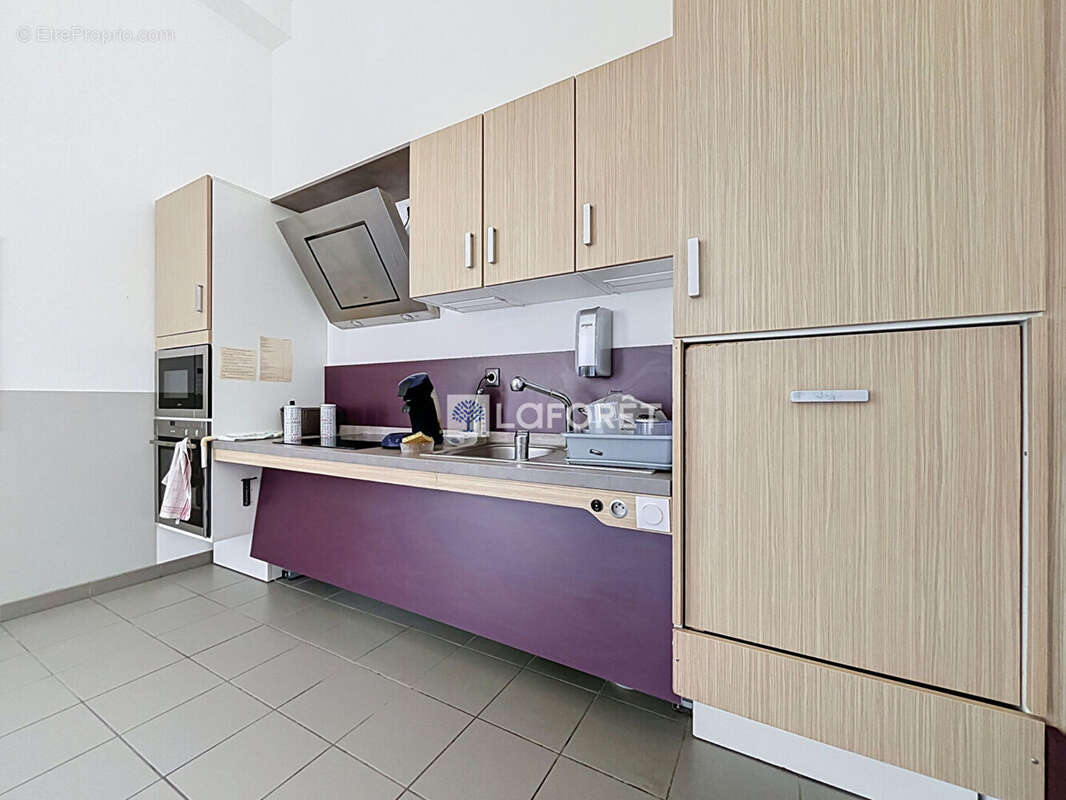 Immeuble 7 logements local commercial parking jardin Parthenay - photo 14