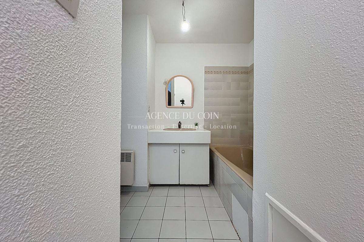 Appartement à FREJUS