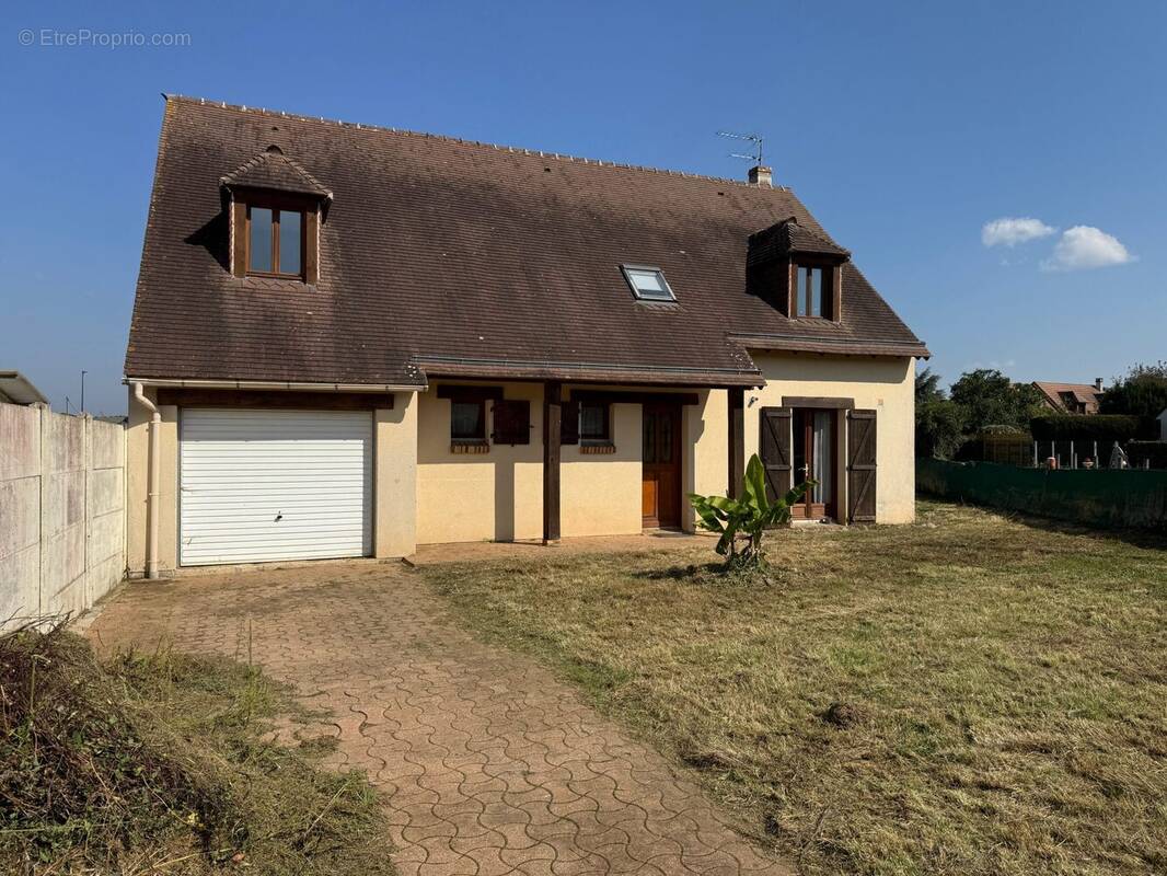 Maison à PACY-SUR-EURE