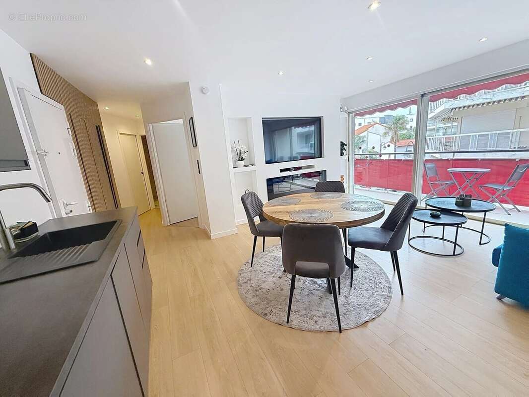 Appartement à CANNES