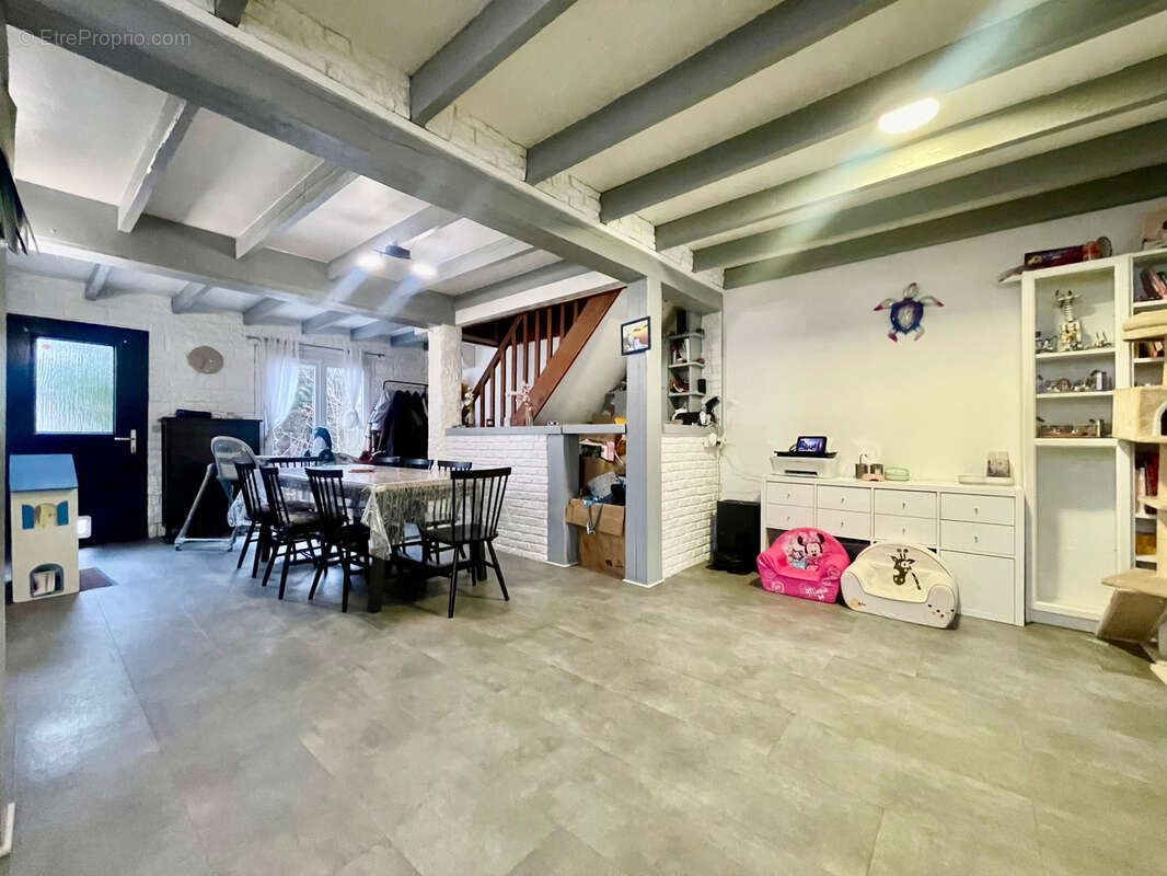 Maison à LE BLANC-MESNIL