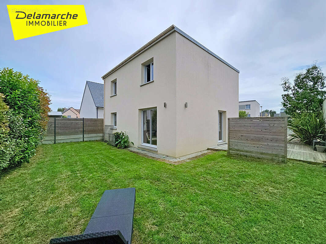 Maison à BREHAL