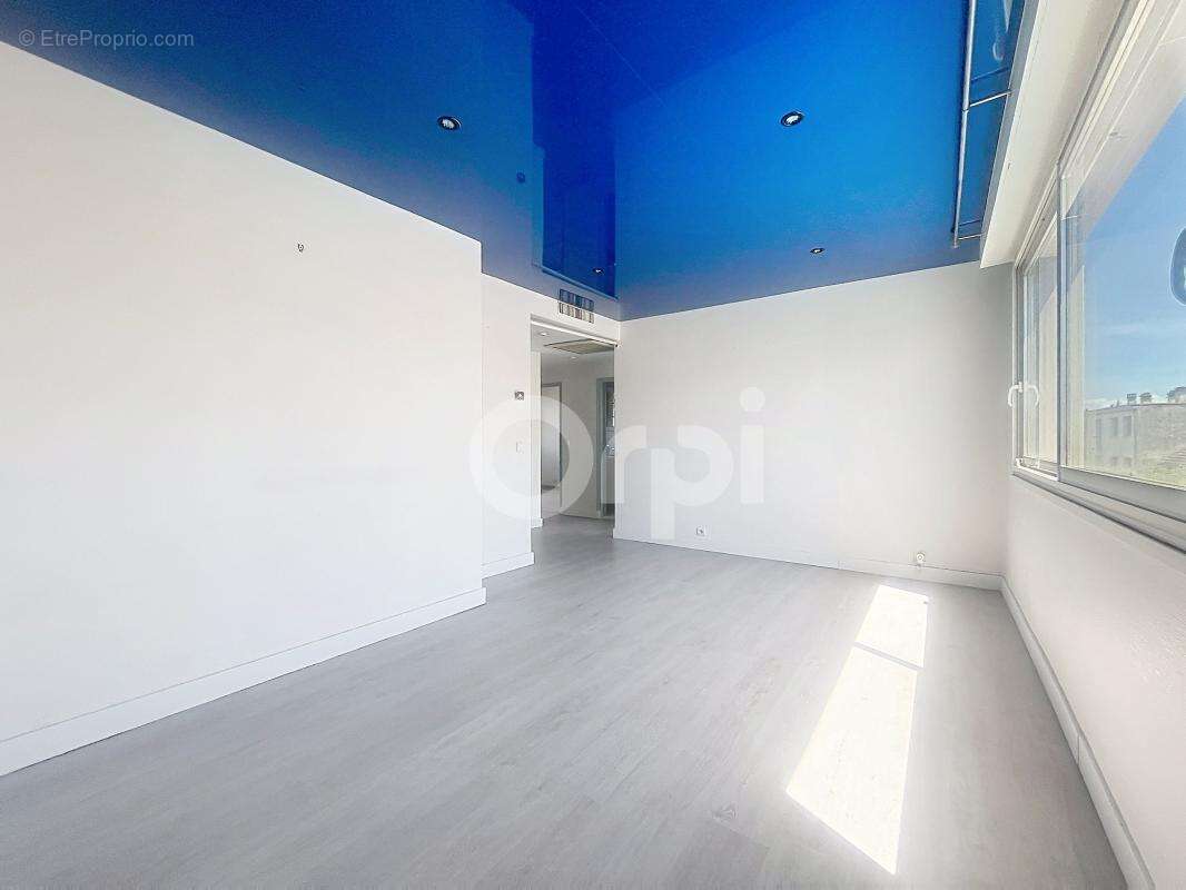 Appartement à BRIVE-LA-GAILLARDE